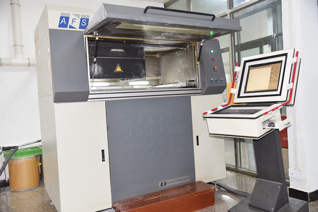 1625726908760555.jpg 1.快速原型成型機(jī)_副本.jpg